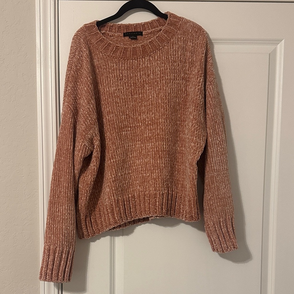 Cozy Women's Knit Sweater in Pink/Mauve